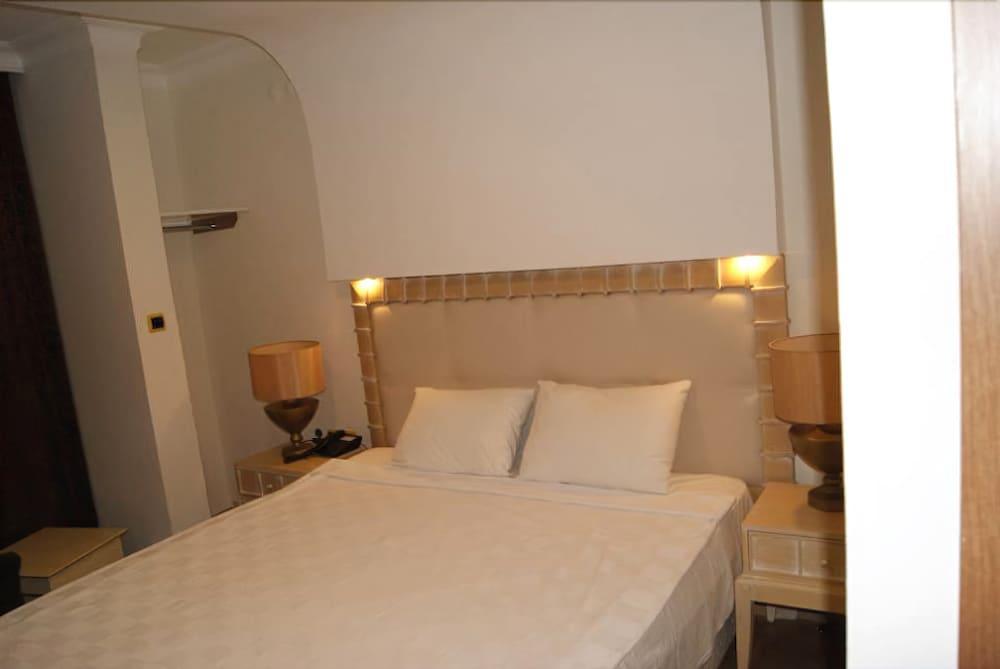 Nfk The House Hotel Анталия Екстериор снимка